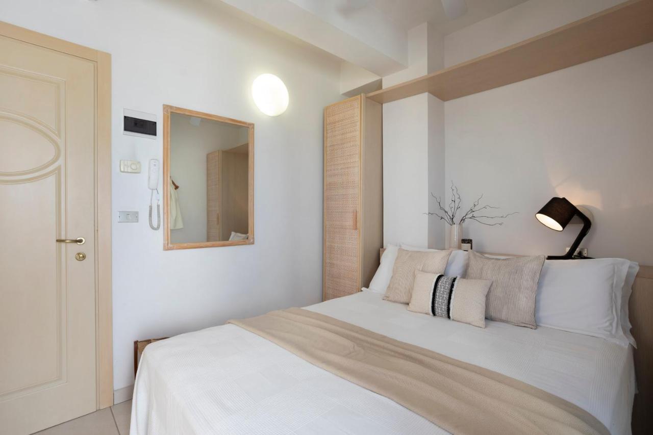 Hotel Teti Белариа-Игеа Марина Екстериор снимка
